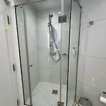 Appartement Metropolitan Charm: Cozy 1br In 7min To Skanderbeg