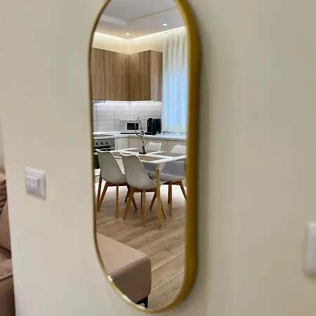 Metropolitan Charm: Cozy 1br In 7min To Skanderbeg *